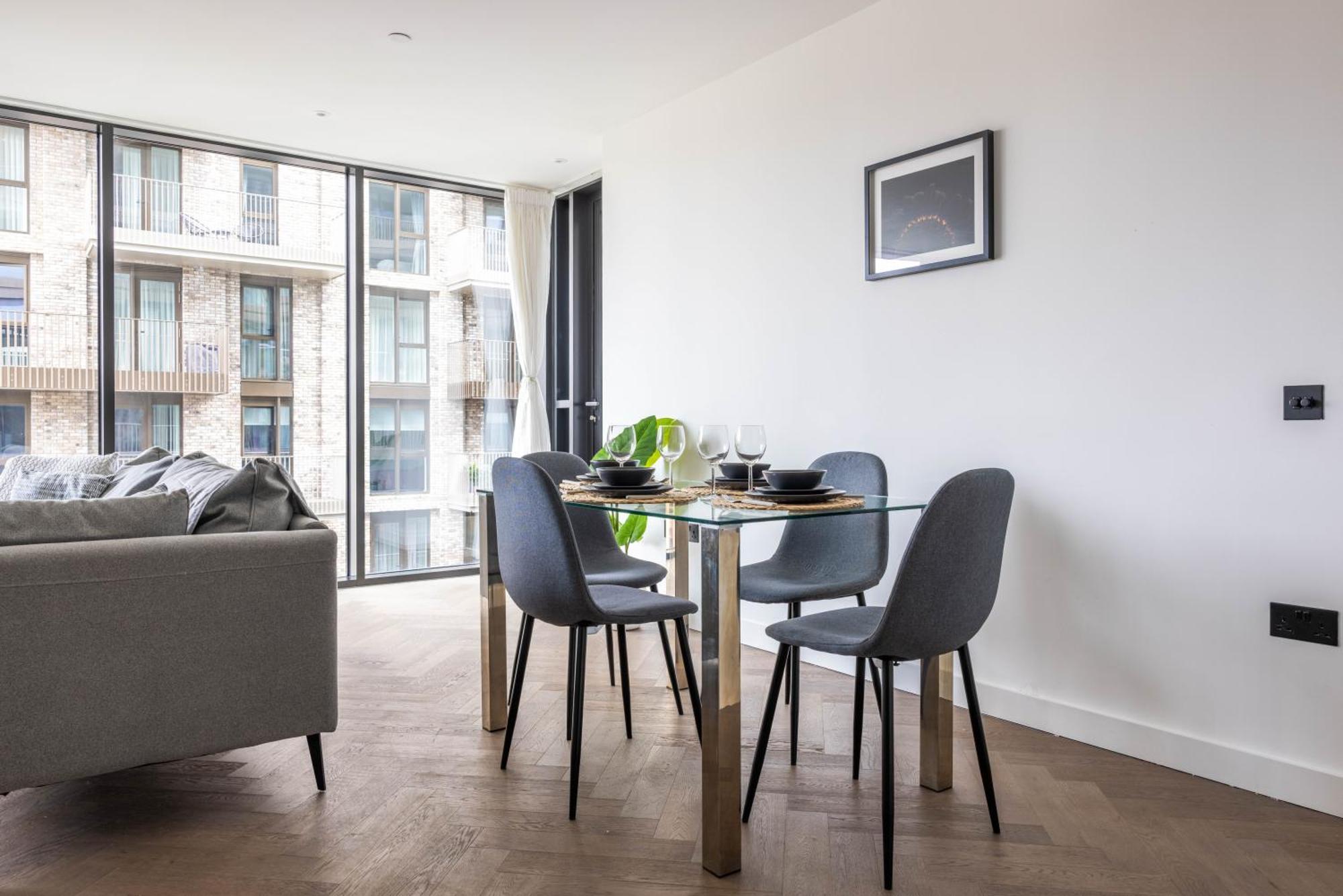 Apartment New | Luxury 2bd/2b Wapping